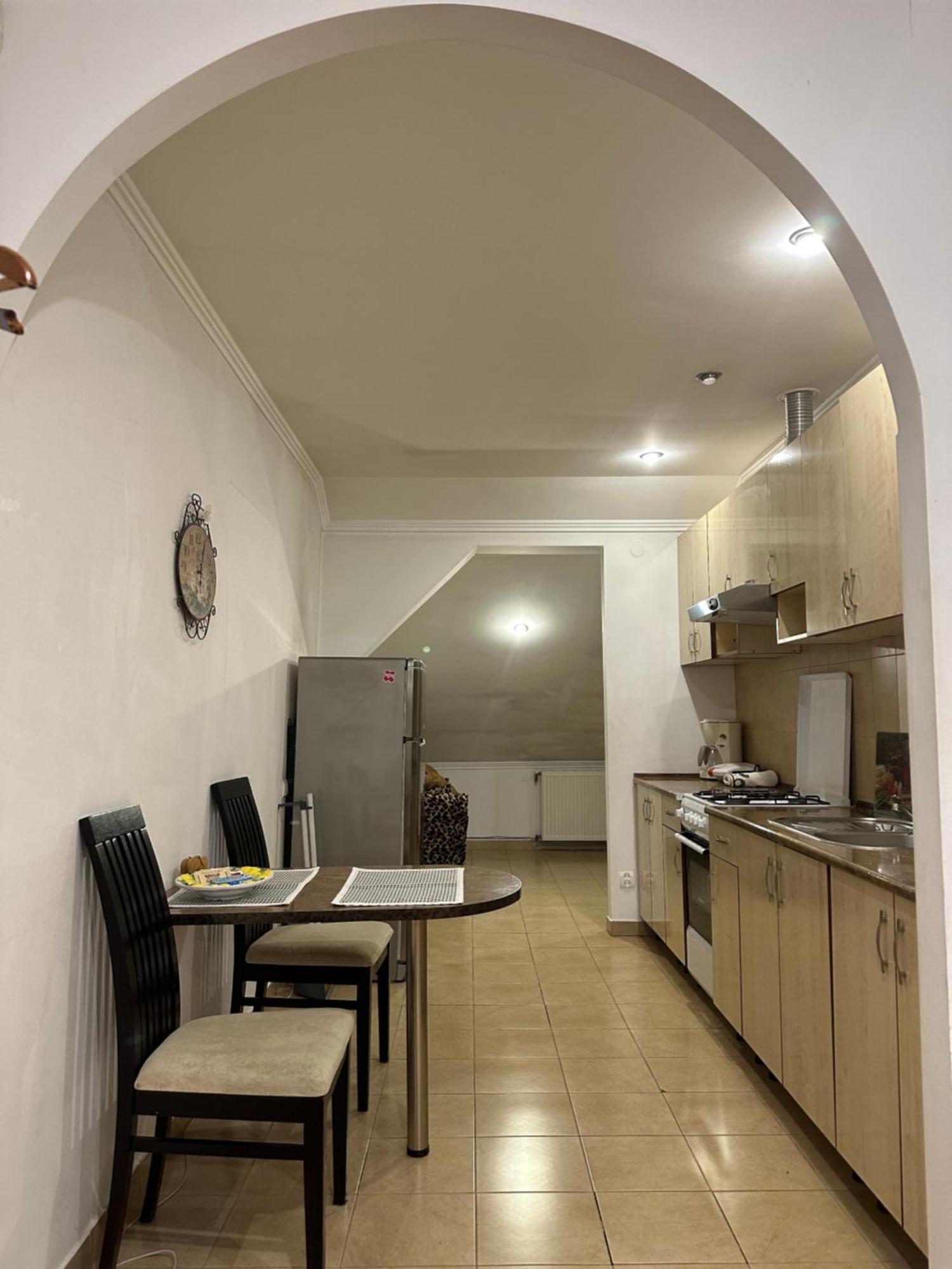 Apartment Kostyushka ลวีฟ ภายนอก รูปภาพ